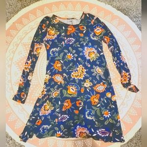 Like new Old Navy longsleeve fall floral swing dress size Large Tall